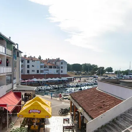 Apartament Irma Cervar